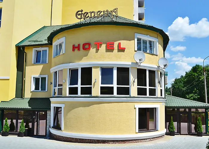 Geneva Hotel 800 метрів від McDonald's, тримісні та чотиримісні номери, діти до 16р безкоштовно Тернопіль